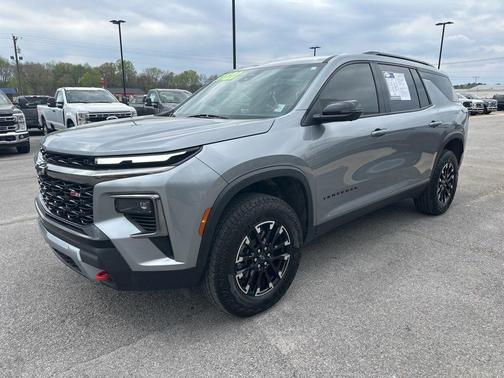 Sterling Gray Metallic 2025 Chevrolet Traverse Z71