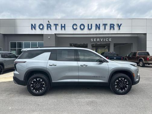 Sterling Gray Metallic 2025 Chevrolet Traverse Z71