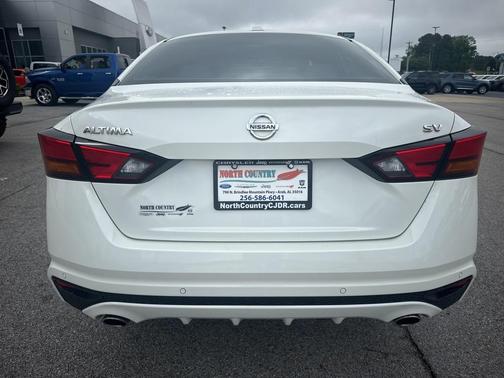 2022 Nissan Altima 2.5 SV