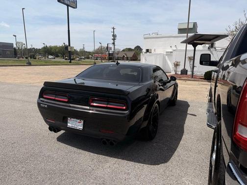Pitch Black Clearcoat 2023 Dodge Challenger R/T Scat Pack