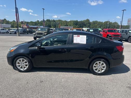 2015 Kia Rio LX