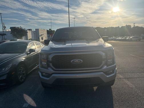 Iconic Silver Metallic 2023 Ford F-150 XL