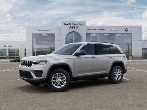 Silver Zynith 2026 Jeep Grand Cherokee Laredo X