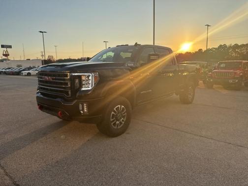 2023 GMC Sierra 2500 AT4