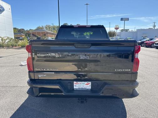2022 Chevrolet Silverado 1500 Custom