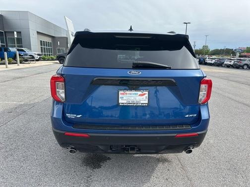 Blue Metallic 2022 Ford Explorer ST-Line