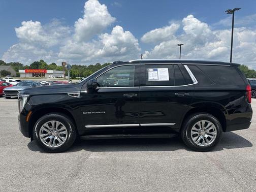 Onyx Black 2025 GMC Yukon Denali