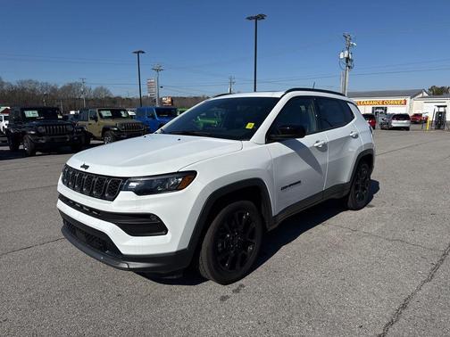 2026 Jeep Compass Latitude