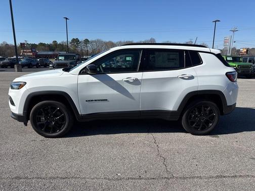 2026 Jeep Compass Latitude