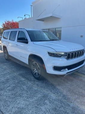 2024 Jeep Wagoneer L Series II
