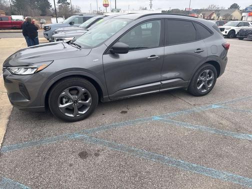 2024 Ford Escape ST-Line