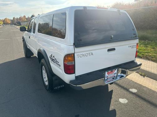 2000 Toyota Tacoma Xtracab