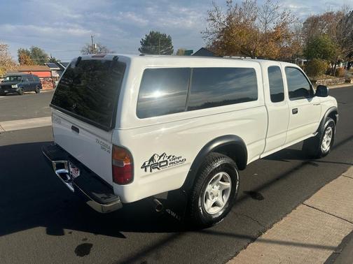 2000 Toyota Tacoma Xtracab