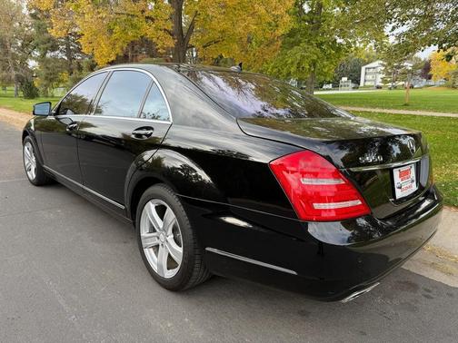 2010 Mercedes-Benz S-Class 4MATIC