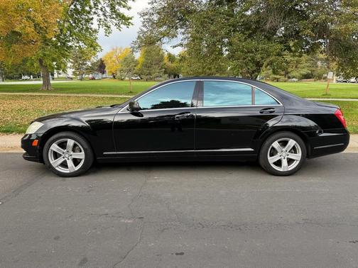 2010 Mercedes-Benz S-Class 4MATIC