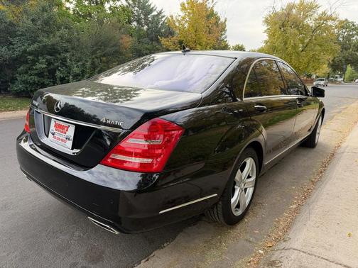 2010 Mercedes-Benz S-Class 4MATIC