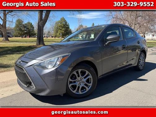 Gray 2019 Toyota Yaris Sedan XLE