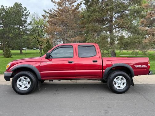 Maroon 2004 Toyota Tacoma Double Cab