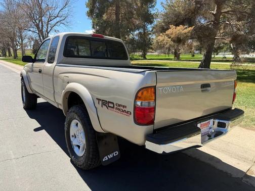 2001 Toyota Tacoma Xtracab