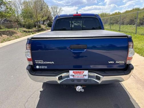 Blue Ribbon Metallic 2015 Toyota Tacoma Base