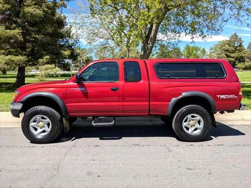 2004 Toyota Tacoma Xtracab