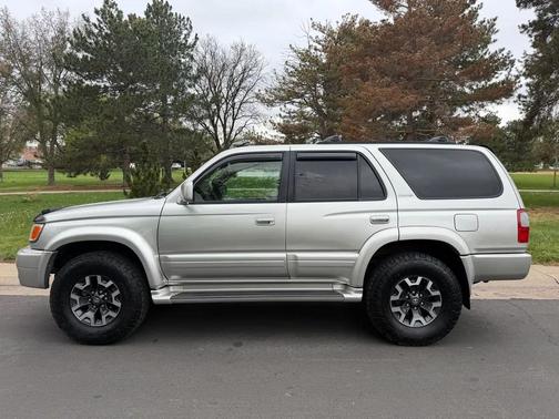 Millennium Silver Metallic 1999 Toyota 4Runner Limited 4WD