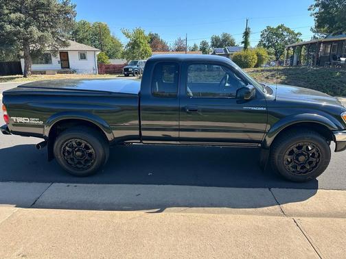 2004 Toyota Tacoma Xtracab