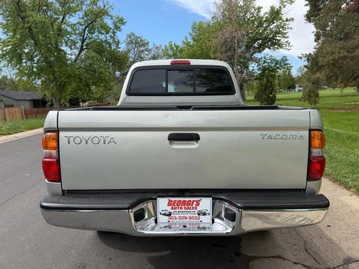 Lunar Mist Metallic 2001 Toyota Tacoma Double Cab