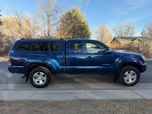 2015 Toyota Tacoma Base
