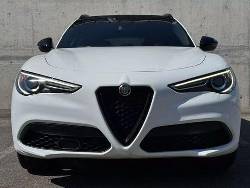 2022 Alfa Romeo Stelvio Ti