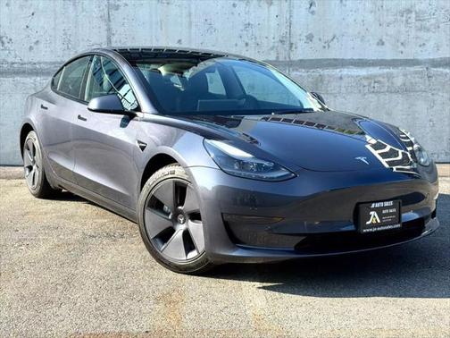 2023 Tesla Model 3 Standard Range