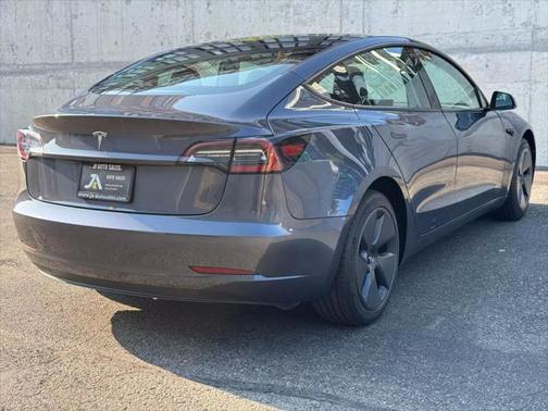 2023 Tesla Model 3 Standard Range