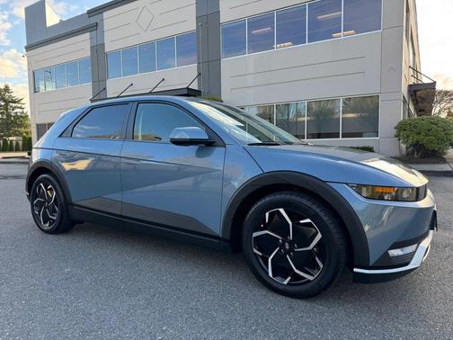 Lucid Blue 2023 Hyundai IONIQ 5 SE