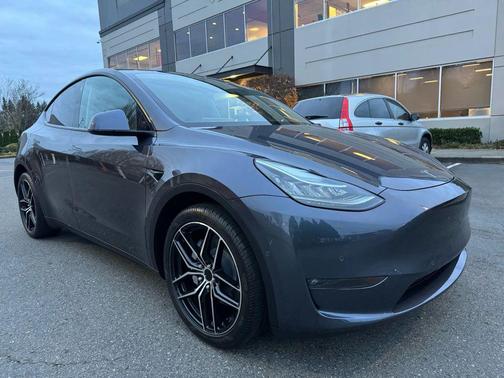 2021 Tesla Model Y Long Range Dual Motor All-Wheel Drive