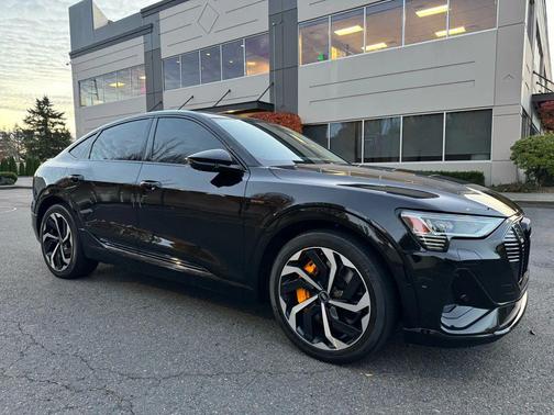 2022 Audi e-tron Sportback S line Premium Plus