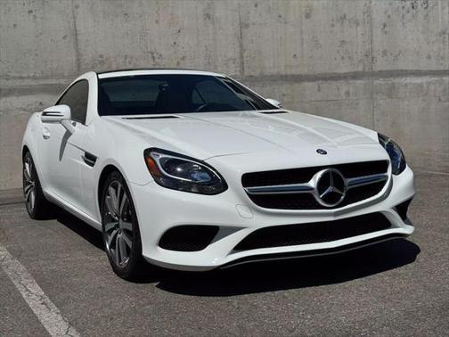 2017 Mercedes-Benz SLC 300 SLC 300 Roadster 2D