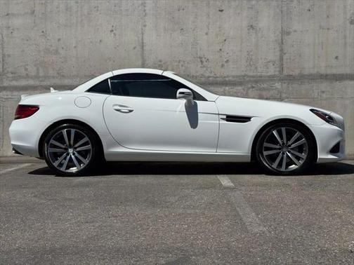 2017 Mercedes-Benz SLC 300 SLC 300 Roadster 2D