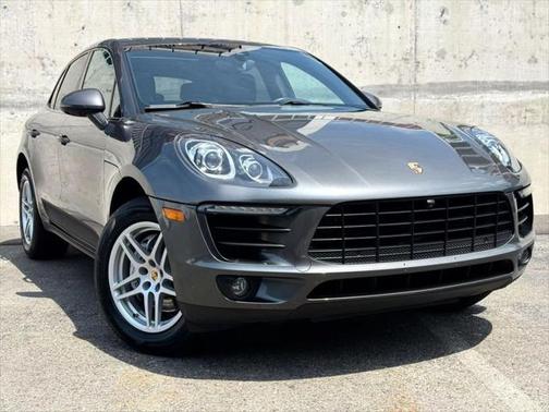 2018 Porsche Macan Base