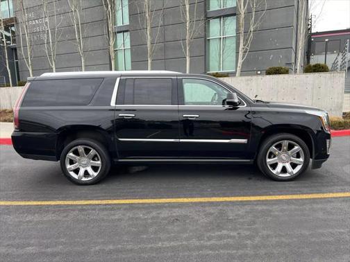 2018 Cadillac Escalade ESV Sport