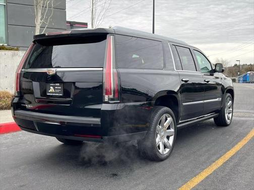 2018 Cadillac Escalade ESV Sport
