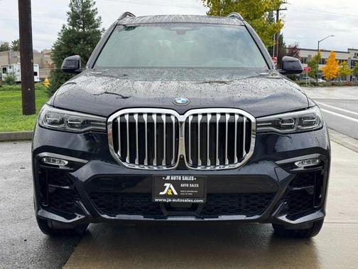 2020 BMW X7 xDrive40i