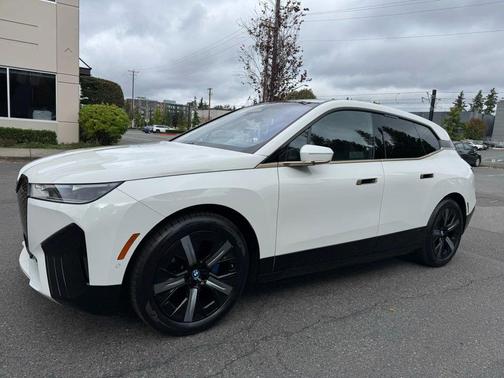 2022 BMW iX xDrive50