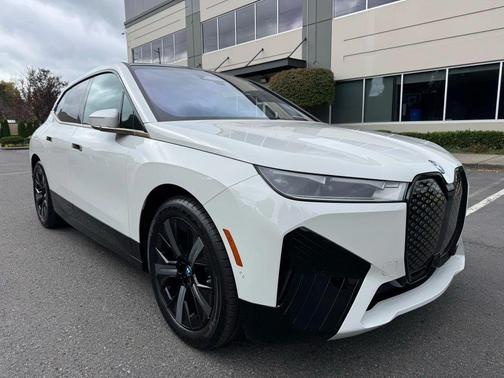 2022 BMW iX xDrive50