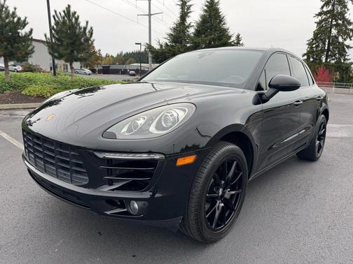 2018 Porsche Macan Sport Edition