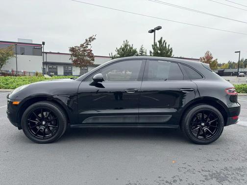 2018 Porsche Macan Sport Edition