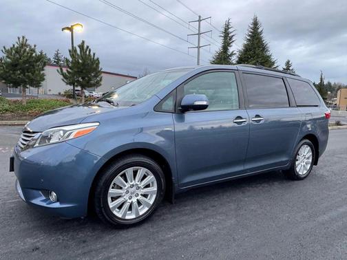 2017 Toyota Sienna Limited Premium