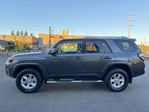 2017 Toyota 4Runner SR5 Premium