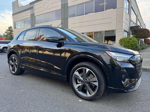 2023 Audi Q4 e-tron Premium Plus 50 quattro