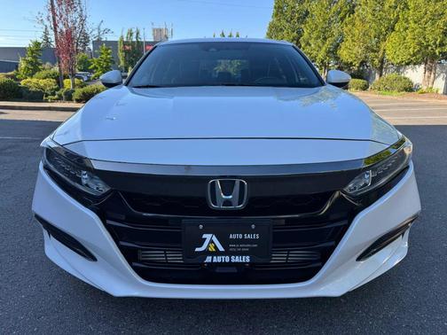 Platinum White Pearl 2018 Honda Accord Sport