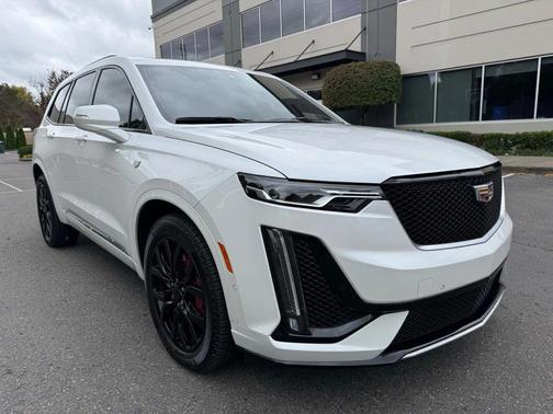 2022 Cadillac XT6 Sport AWD